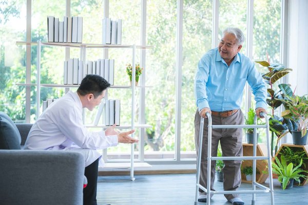 La Clinique de Rosemère propose-t-elle des services de réadaptation ?